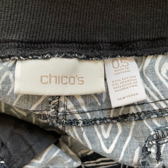 Chico’s | Ikat Elastic Waist Cropped Pants Size 0.5 (S) - Picture 7 of 8